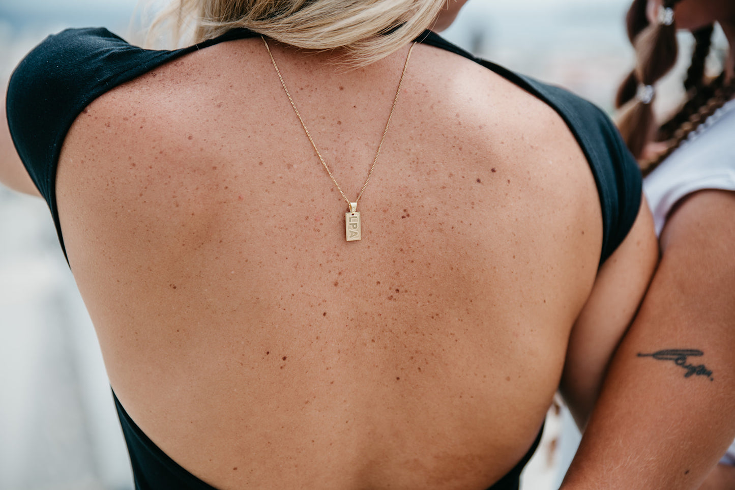 COLLAR 'Sick for this destination' - Catha23 (cadena 60cm) Baño de Oro 18k