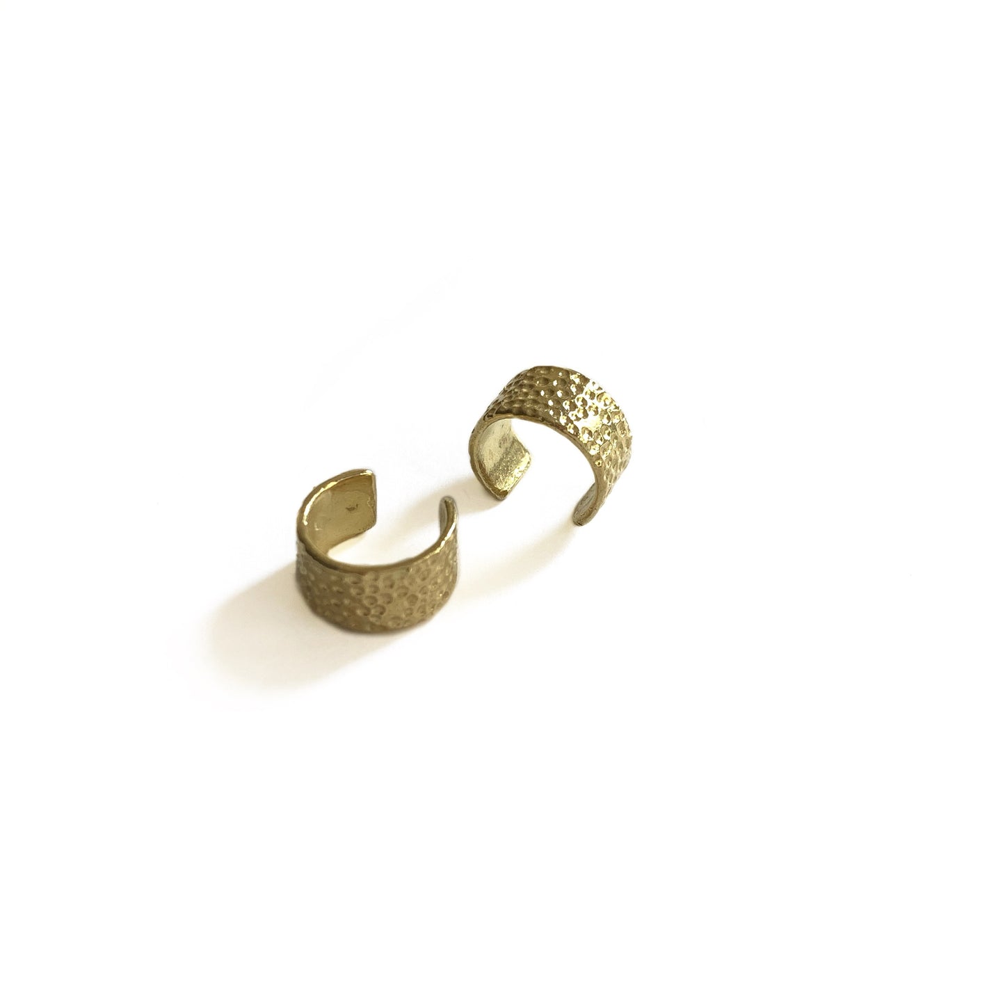 Ear Cuff Dots